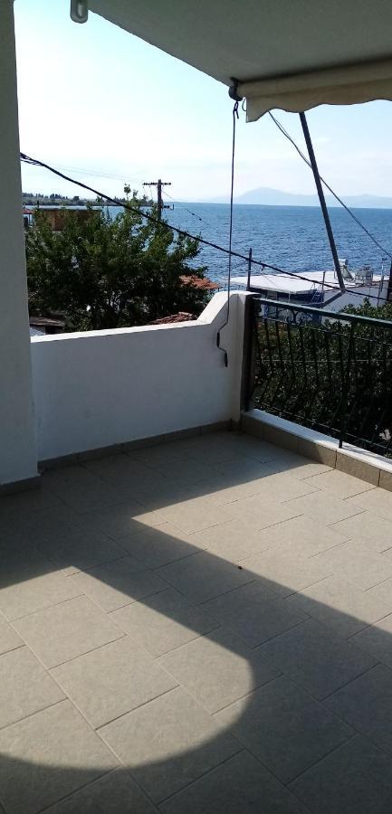 Γεώργιος Παπαϊωάννου Ενοικιαζόμενα Δωμάτια Khronia Exterior photo